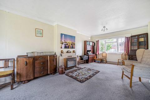 8 The Rise, Bexley, DA5 3EJ