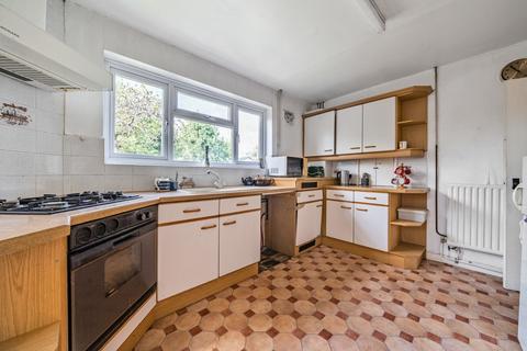 8 The Rise, Bexley, DA5 3EJ