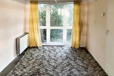 221 Albert Drive, Woking, GU21 5RD