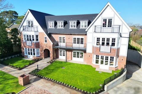 2 bedroom penthouse for sale, Chewton Farm Road, Highcliffe, Dorset, BH23