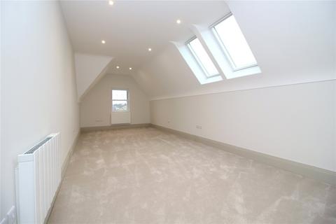 2 bedroom penthouse for sale, Chewton Farm Road, Highcliffe, Dorset, BH23