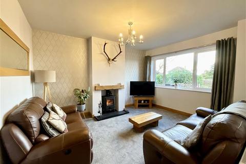 61 Aughton Lane, Aston, Sheffield, S26 2AN