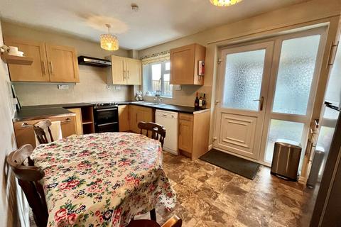 6 Kabale Close, Tiverton, EX16 5QB