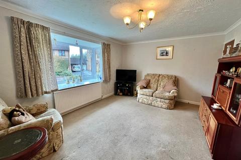 6 Kabale Close, Tiverton, EX16 5QB