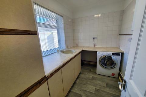46 Barnsfield Crescent, Totton, Southampton, SO40 8BW