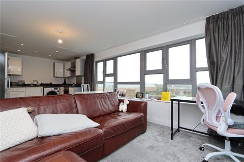 2 bedroom apartment for sale, Trevithick Court, Lonsdale, Wolverton, Milton Keynes, MK12