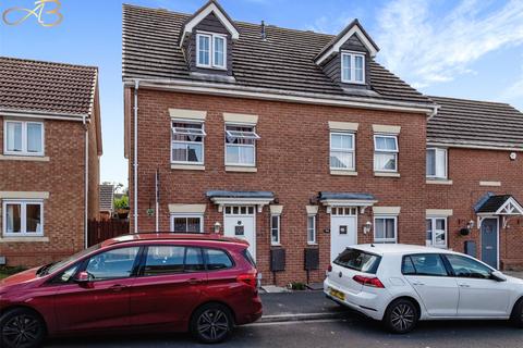 3 bedroom terraced house for sale, Maddren Way, Middlesbrough TS5