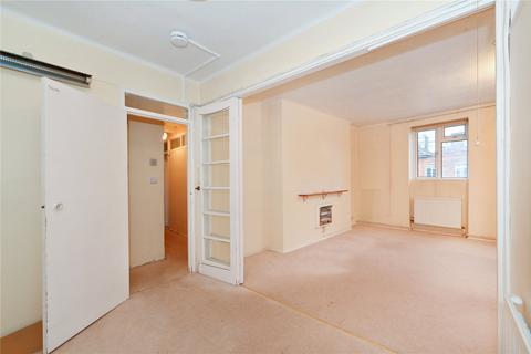 4 bedroom apartment for sale, Eamont Court, Mackennal Street, London, NW8