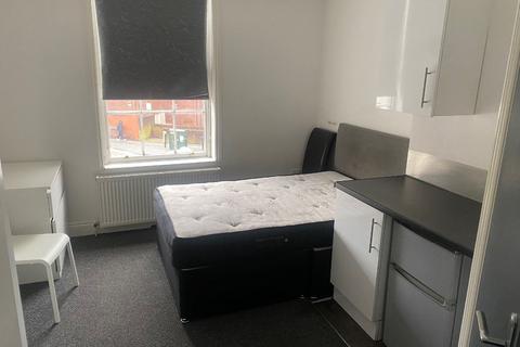1 bedroom in a house share to rent, Jerome Chambers, Bradford Street, Walsall, WS1 1PN