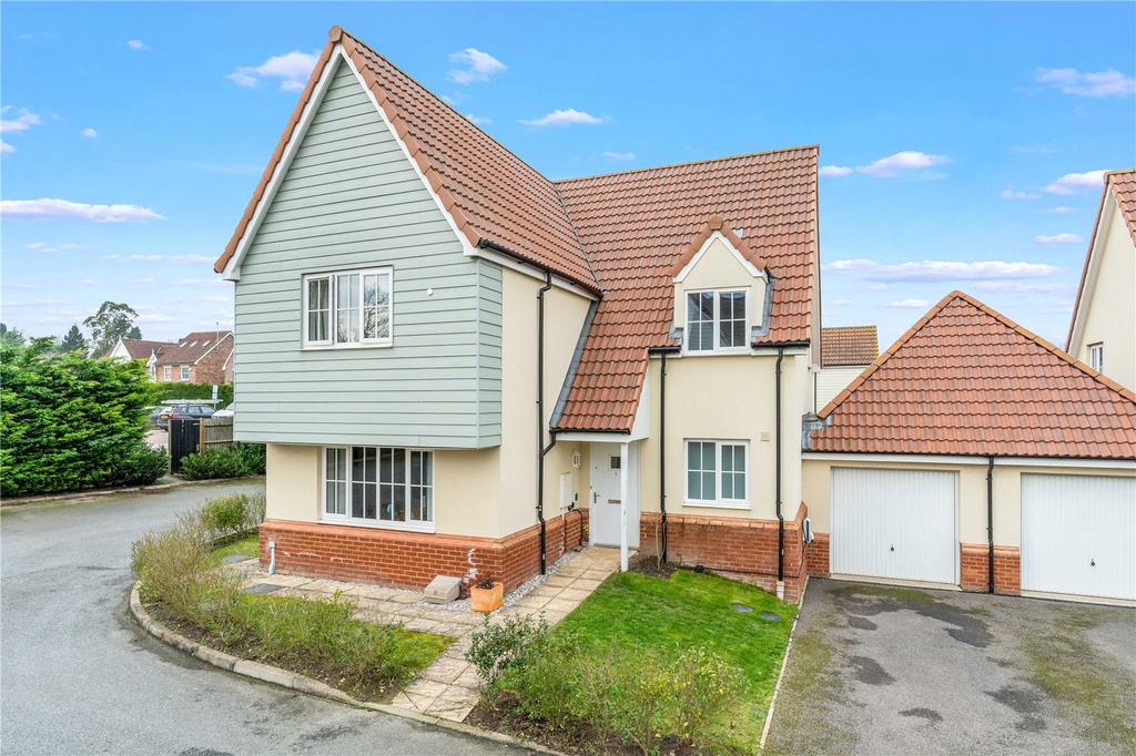 Haynes Road, Clavering, Nr Saffron Walden, Essex, CB11 4 bed detached