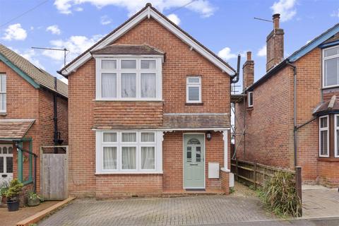 3 bedroom detached house for sale, New Road, Haslemere