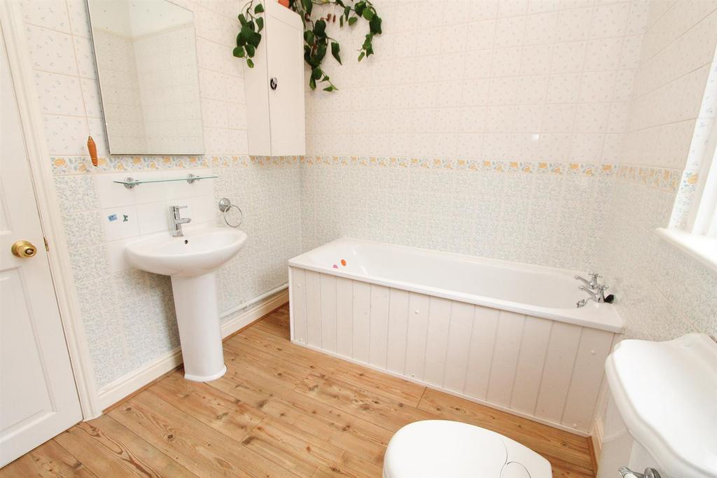 Bath b.jpg