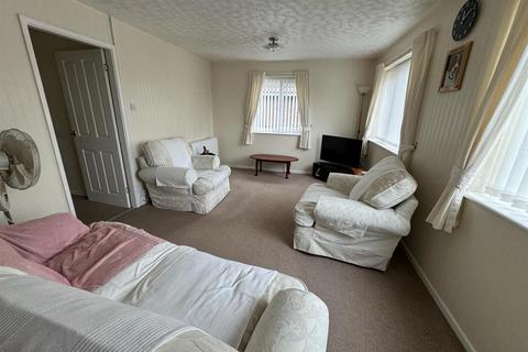 2 bedroom bungalow for sale, Chruch Rd, Borth, Aberystwyth