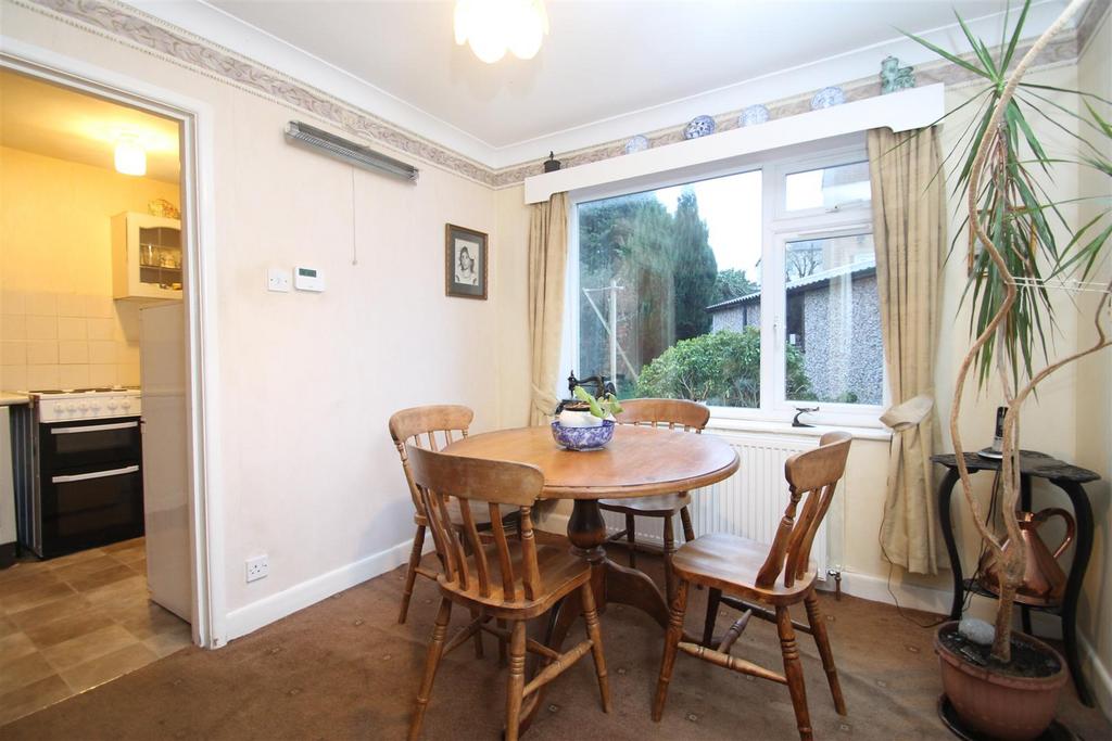Dining room.JPG