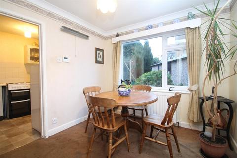28 Bachelor Drive, Harrogate, HG1 3EH