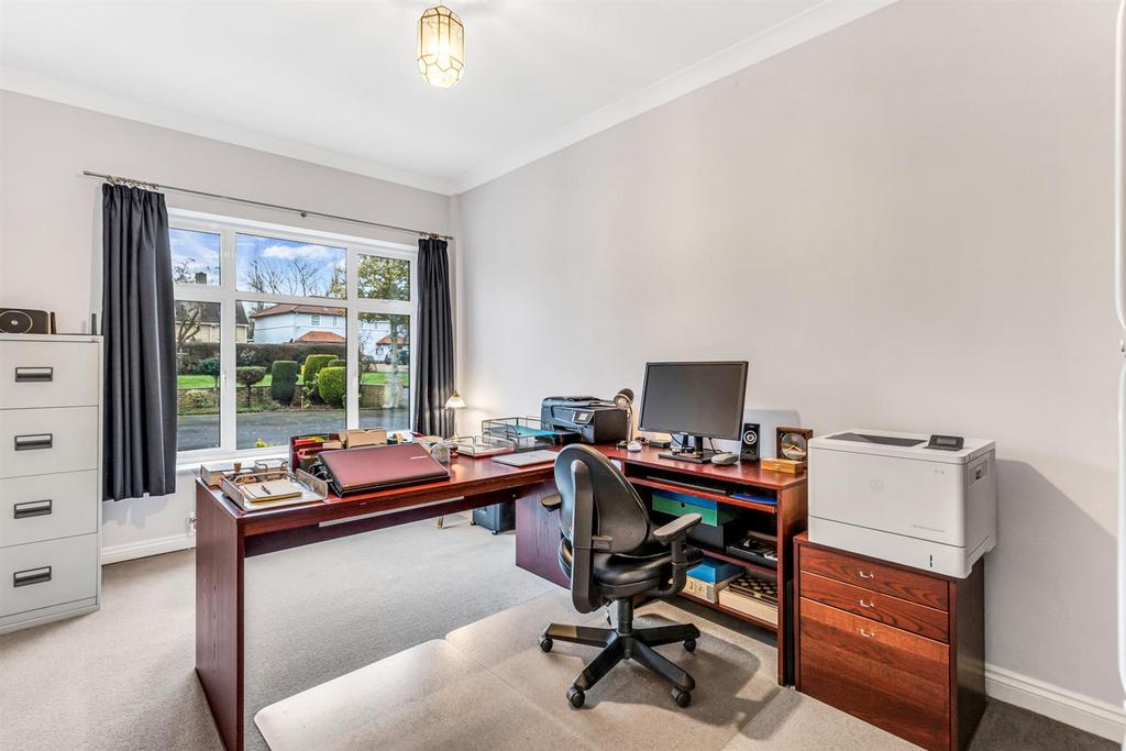 Study / Bedroom