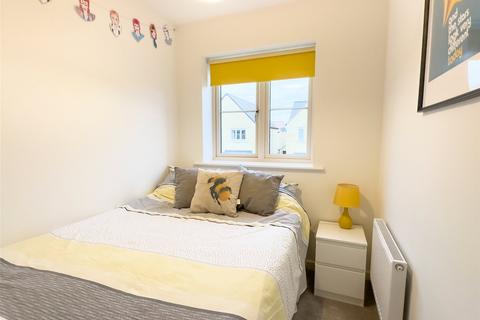 99 Centenary Way, Witney, OX29 7AZ