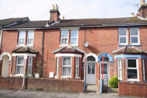 3 bedroom terraced house to rent - Cranbury Road, Eastleigh