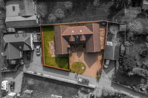 4 bedroom detached house for sale, Royal Oak Lane, Pirton, Hitchin, SG5