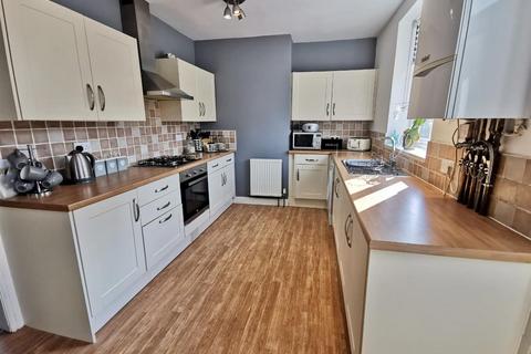 43 Windermere Road, Bradford, BD7 4RH