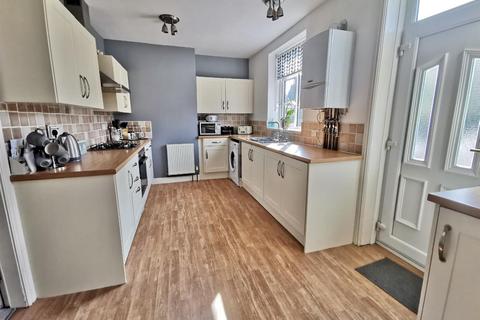 43 Windermere Road, Bradford, BD7 4RH