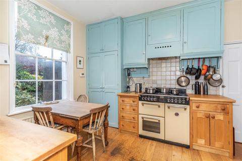 4 bedroom terraced house for sale, Albion Street, Lewes
