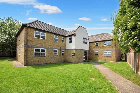 2 bedroom apartment for sale, Sanders Road, Canvey Island SS8