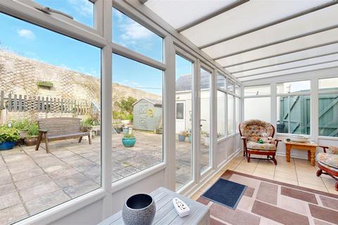 11 Fancys Close, Portland, DT5 2AJ
