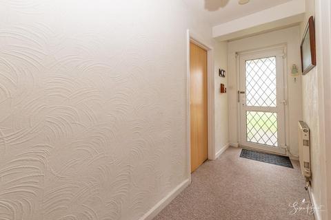 2 bedroom detached bungalow for sale, Newnham Lane, Binstead