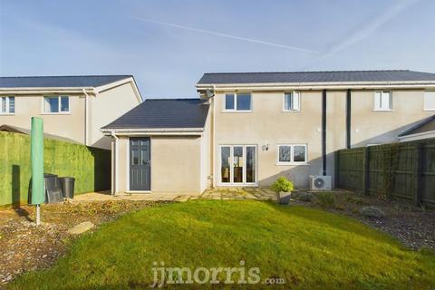 3 bedroom semi-detached house for sale, Llandissilio, Clynderwen