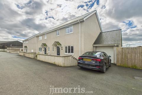 3 bedroom semi-detached house for sale, Llandissilio, Clynderwen