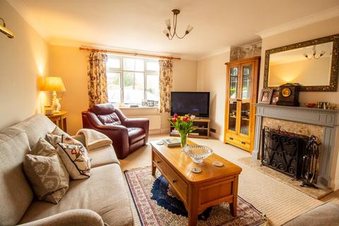 6 Rectory Farm Road, Little Wilbraham, Cambridge, CB21 5LB