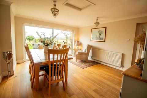 6 Rectory Farm Road, Little Wilbraham, Cambridge, CB21 5LB