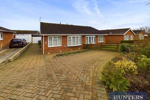 2 bedroom semi-detached bungalow for sale - Bempton Lane, Bridlington