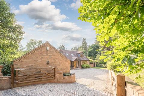 4 bedroom detached bungalow for sale, Bon Accord, Kingsford Lane, Wolverley, DY11 5SL