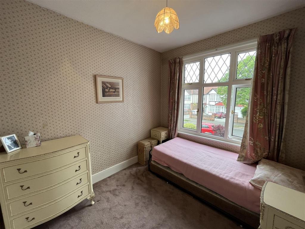 Bedroom3.jpg