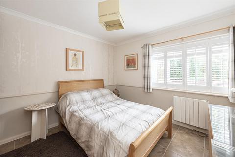2 bedroom maisonette for sale, Highmoor, Harpenden