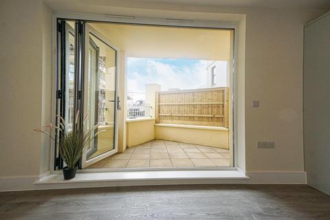 2 bedroom apartment for sale, Apartment 2 Victoria House, Monument Way, St Leonards-on-sea