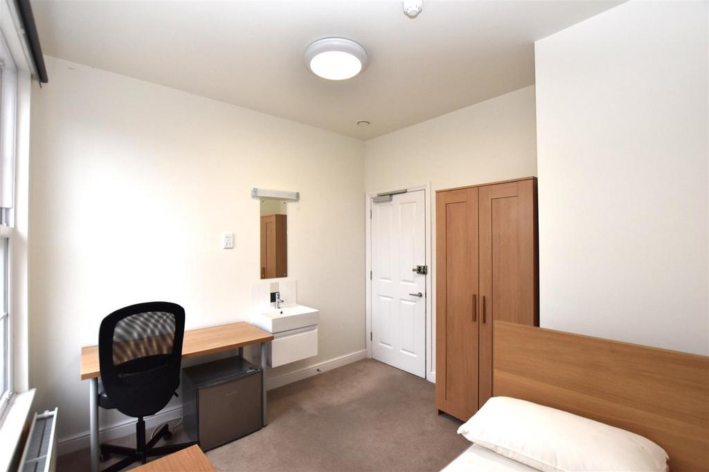 Room 2, 21a Sidmouth Street (2).JPG