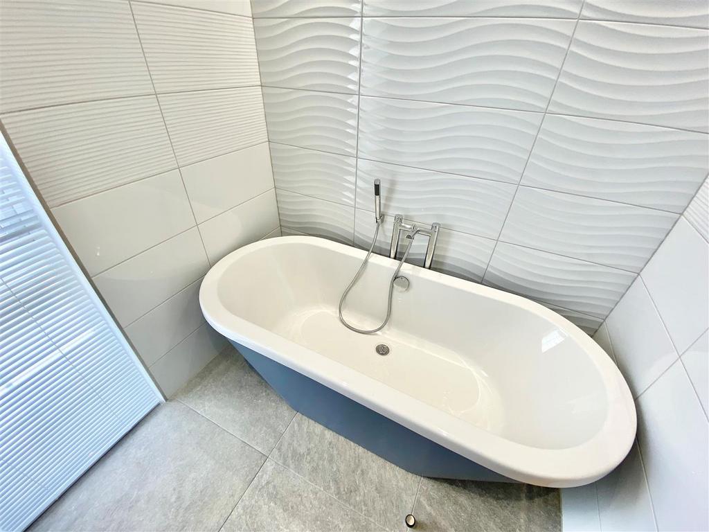 Bath 49.jpg