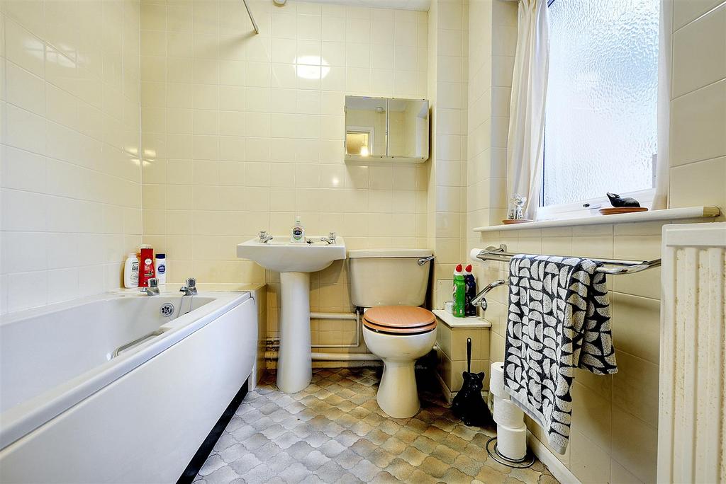 Bathroom.jpeg