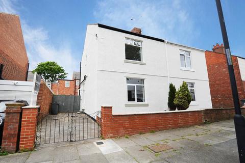 2 bedroom semi-detached house for sale, Holly Avenue, Wellfield, Whitley Bay