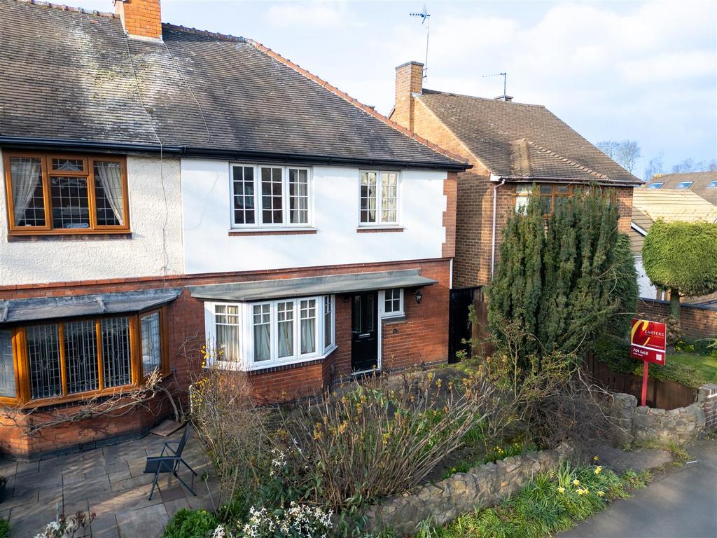 Old Hinckley Road, Nuneaton, CV10 0AB 3 bed semidetached house £240,000