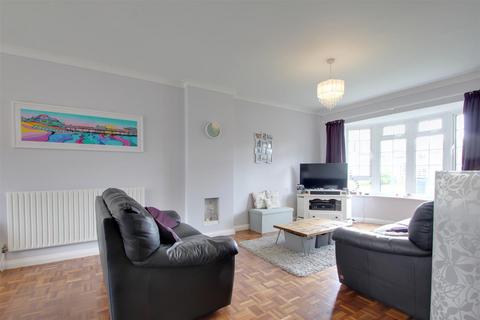 3 bedroom house for sale, Berkeley Square, Worthing