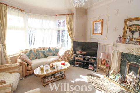 4 bedroom detached house for sale, Albert Avenue, Skegness