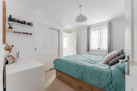 2 bedroom apartment for sale - St. James Park Road, Northampton