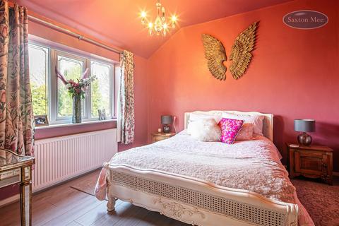 74d Carr Road, Deepcar, Sheffield, S36 2NR