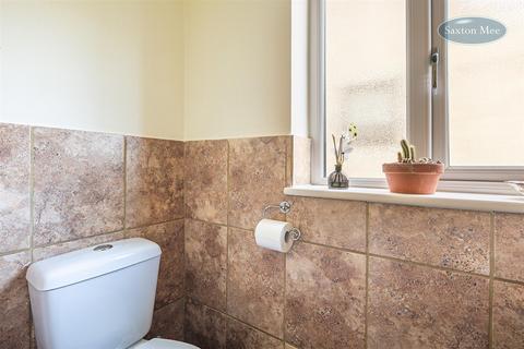 74d Carr Road, Deepcar, Sheffield, S36 2NR
