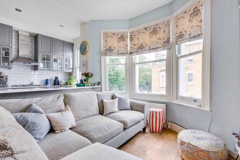 2 bedroom flat for sale, Brailsford Road, London SW2