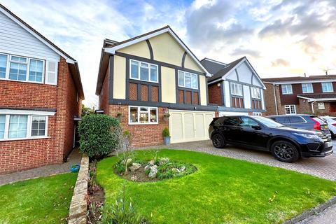 18 Buckingham Close, Petts Wood, Orpington, BR5 1SA